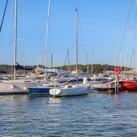 Appartamento Of 30m With View On The Sea