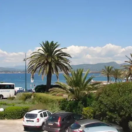 Apartmán Of 30m With View On The Sea